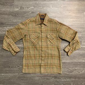 Vintage Van Heusen Brown Acrylic Plaid Flannel Button Up Shirt Sz. M